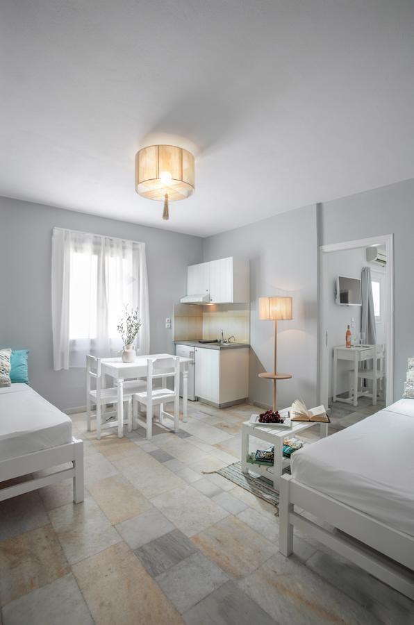 Ippokampos Town Apartments Naxos City Buitenkant foto