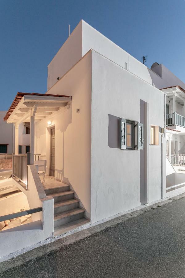 Ippokampos Town Apartments Naxos City Buitenkant foto